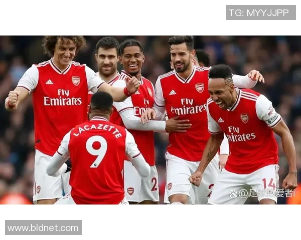 英超惊天冷门巴黎圣日耳曼5比0横扫阿森纳引发全场狂欢