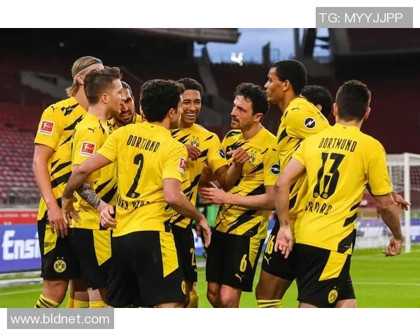 欧冠激战：多特蒙德5-1逆袭拜仁绝杀时刻引爆全场热情