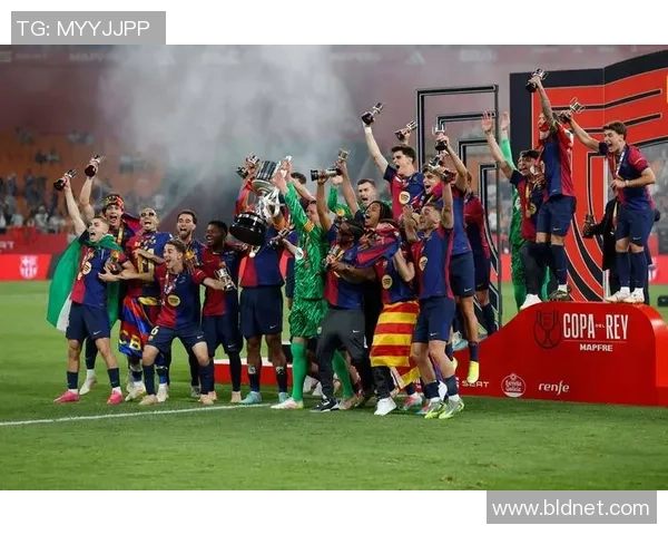 国王杯激战里昂与巴萨互交白卷神扑瞬间成为全场焦点