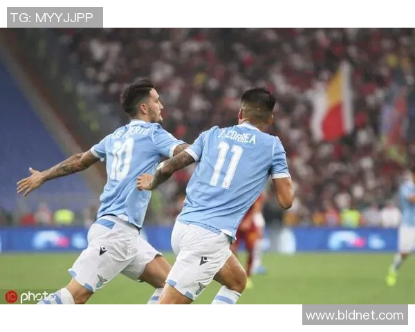 意甲焦点战马竞与巴萨激战成平红牌事件引发全场热议与十大精彩进球回顾