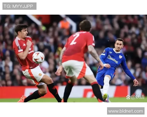 欧联杯精彩对决巴黎圣日耳曼大胜热刺引发全场狂欢集锦回顾