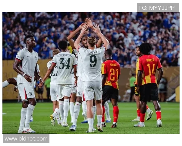 欧联杯惊天冷门波尔图4-0横扫里昂补时进球点燃全场激情