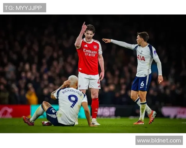 意甲精彩对决阿森纳与拜仁战成平局点球大战引发全场热烈反响