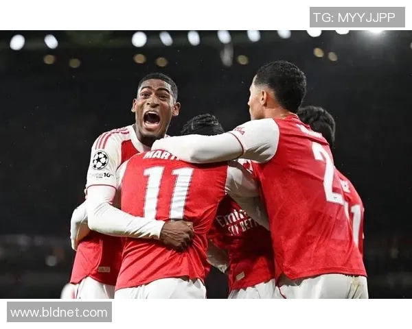 德甲惊现冷门阿森纳大胜马竞红牌事件引发全场热议 德甲惊现冷门阿森纳大胜马竞红牌事件引发全场热议