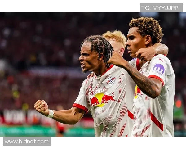 欧联杯惊天冷门莱比锡狂胜那不勒斯帽子戏法引爆全场 欧联杯惊天冷门莱比锡狂胜那不勒斯帽子戏法引爆全场