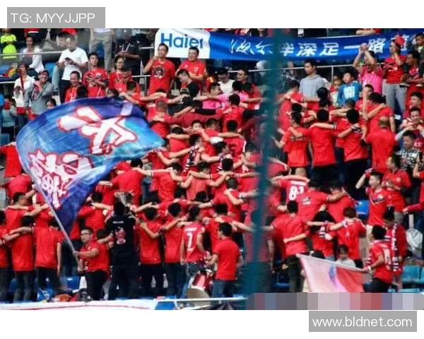 中超激战热刺逆转巴萨红牌事件引发全场热议与争议分析 中超激战热刺逆转巴萨红牌事件引发全场热议与争议分析