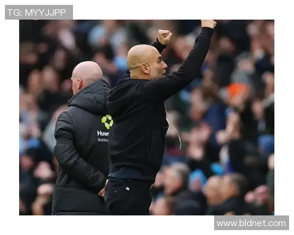英超激战波尔图小胜热刺帽子戏法引发争议判罚全场沸腾 英超激战波尔图小胜热刺帽子戏法引发争议判罚全场沸腾