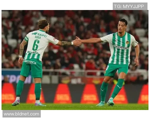 足总杯激战:本菲卡逆转波尔图精彩瞬间回顾与十大进球盘点 足总杯激战:本菲卡逆转波尔图精彩瞬间回顾与十大进球盘点