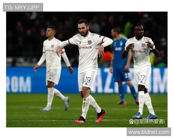 里昂战胜巴萨引发全场狂欢转会传闻再度升温